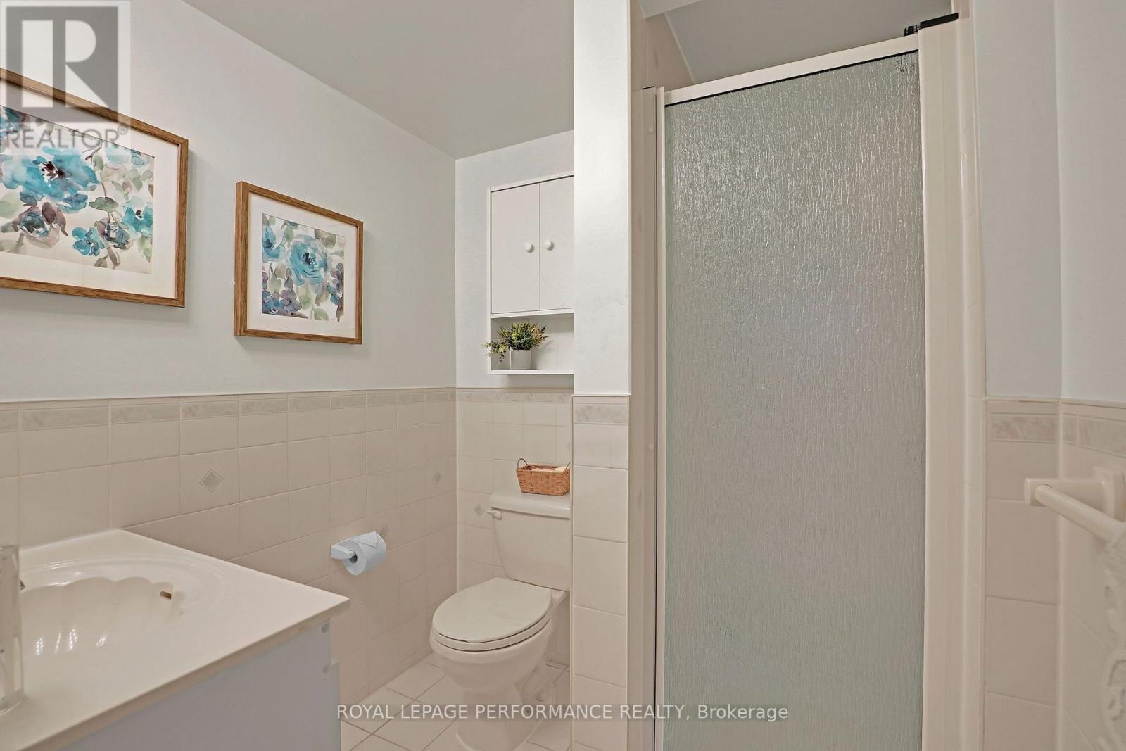 25 Thorncliff Place
