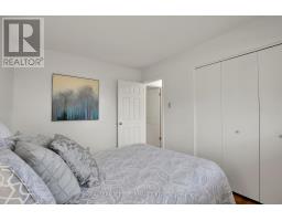 25 Thorncliff Place, Ottawa, ON K2H6L4 Photo 16