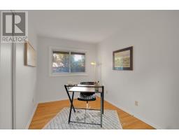 25 Thorncliff Place, Ottawa, ON K2H6L4 Photo 17