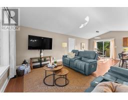 Bedroom 2 - 2711 Glen Smail Road, Edwardsburgh/cardinal, ON K0E1T0 Photo 9