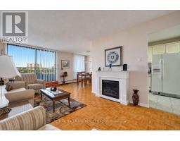 810 - 515 St Laurent Boulevard, Ottawa, ON K1K3X5 Photo 12