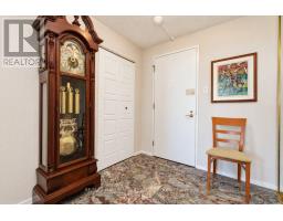 810 - 515 St Laurent Boulevard, Ottawa, ON K1K3X5 Photo 6