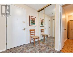 810 - 515 St Laurent Boulevard, Ottawa, ON K1K3X5 Photo 8