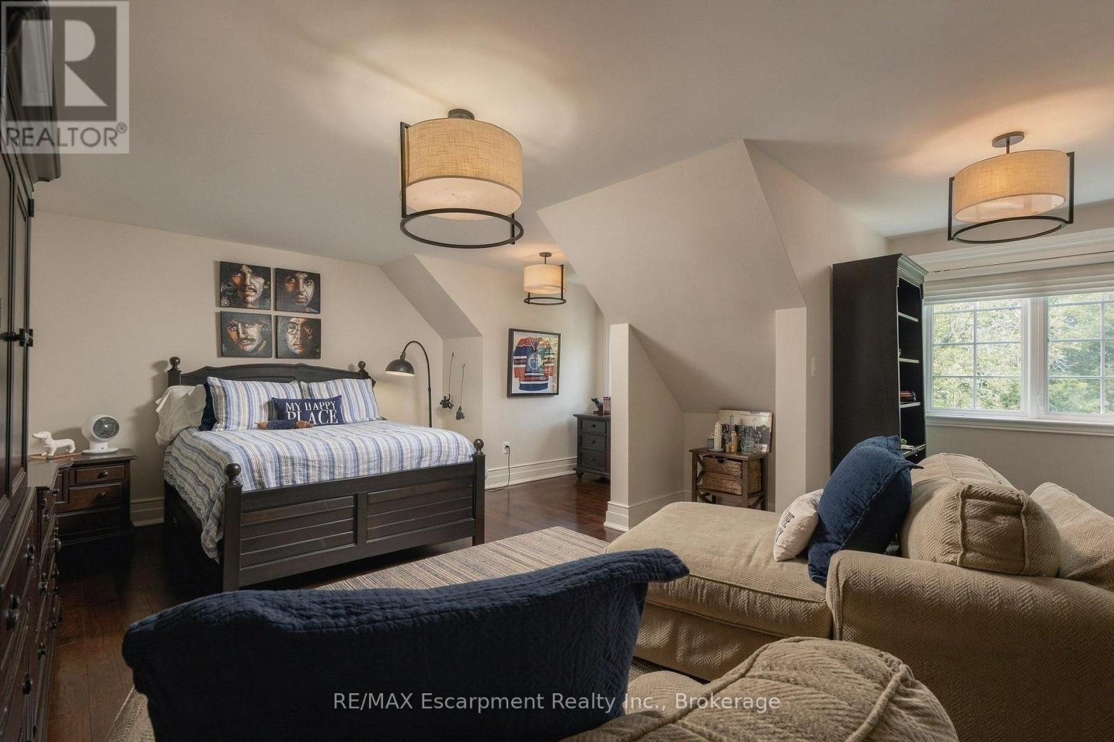 1074 LAVENDER LANE - Image 27