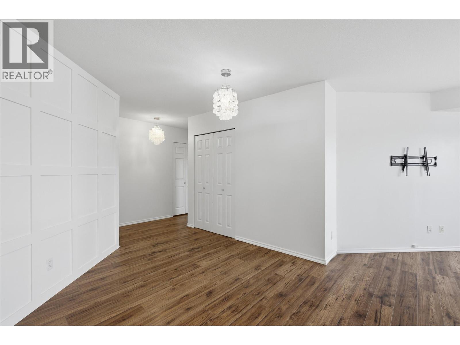 #505 629 Lansdowne Street - Image 8