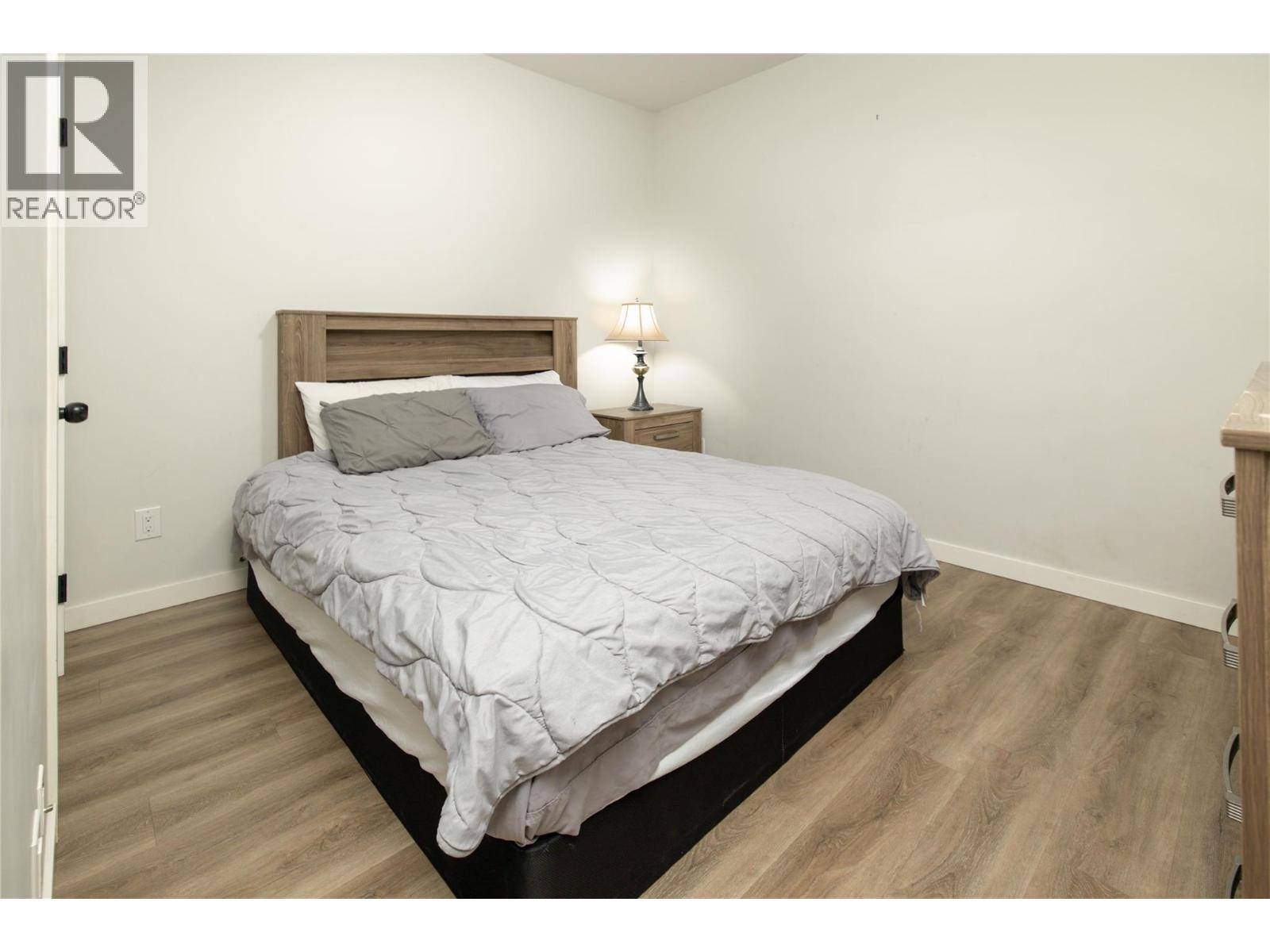 403 1215 St. Paul Street, Kelowna