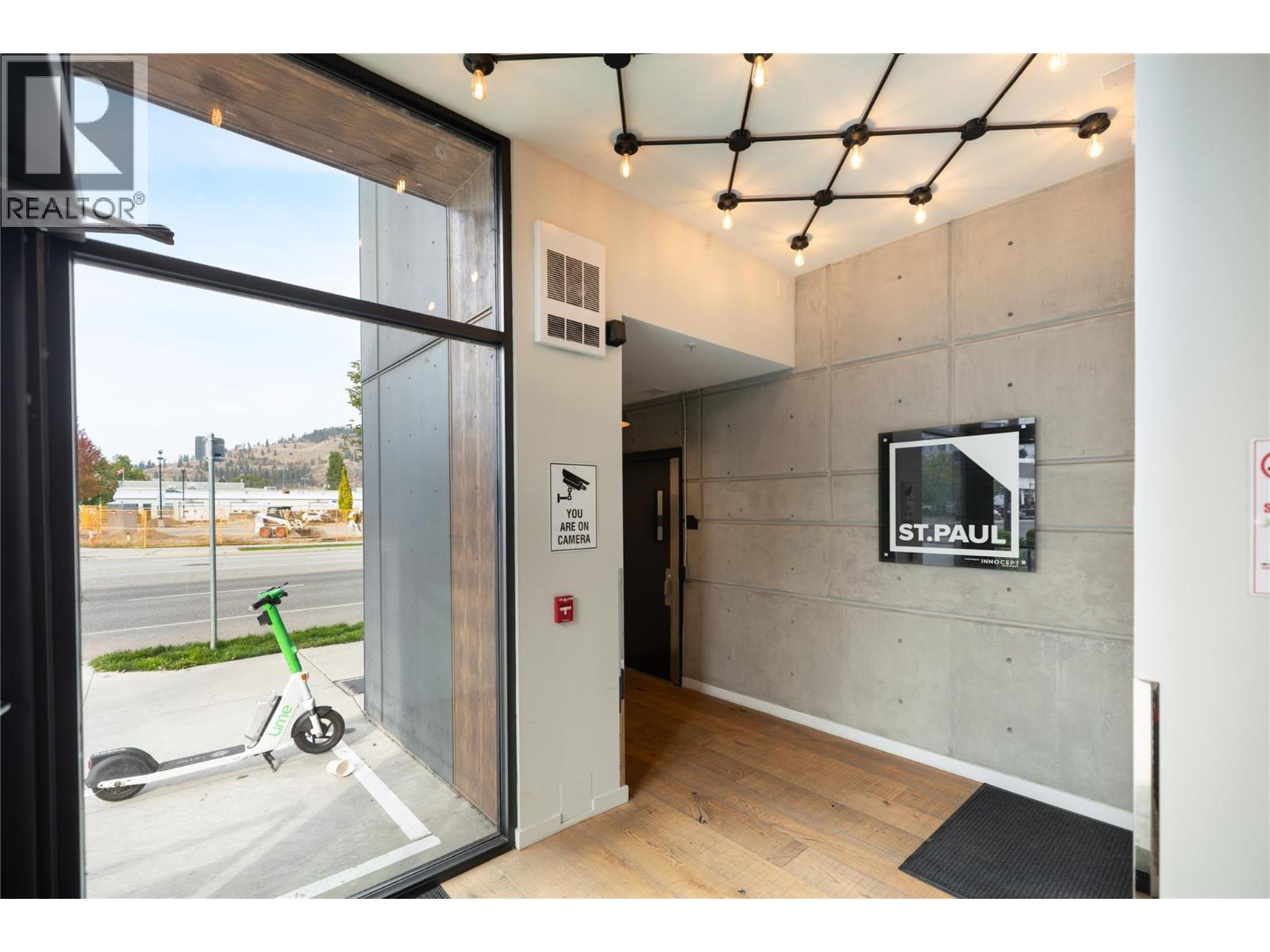403 1215 St. Paul Street, Kelowna