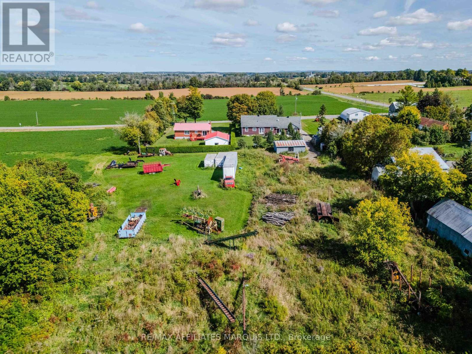 2448 OLD MILITARY ROAD - Image 37