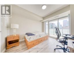 1107 - 400 Adelaide Street E, Toronto, ON M5A4S3 Photo 18