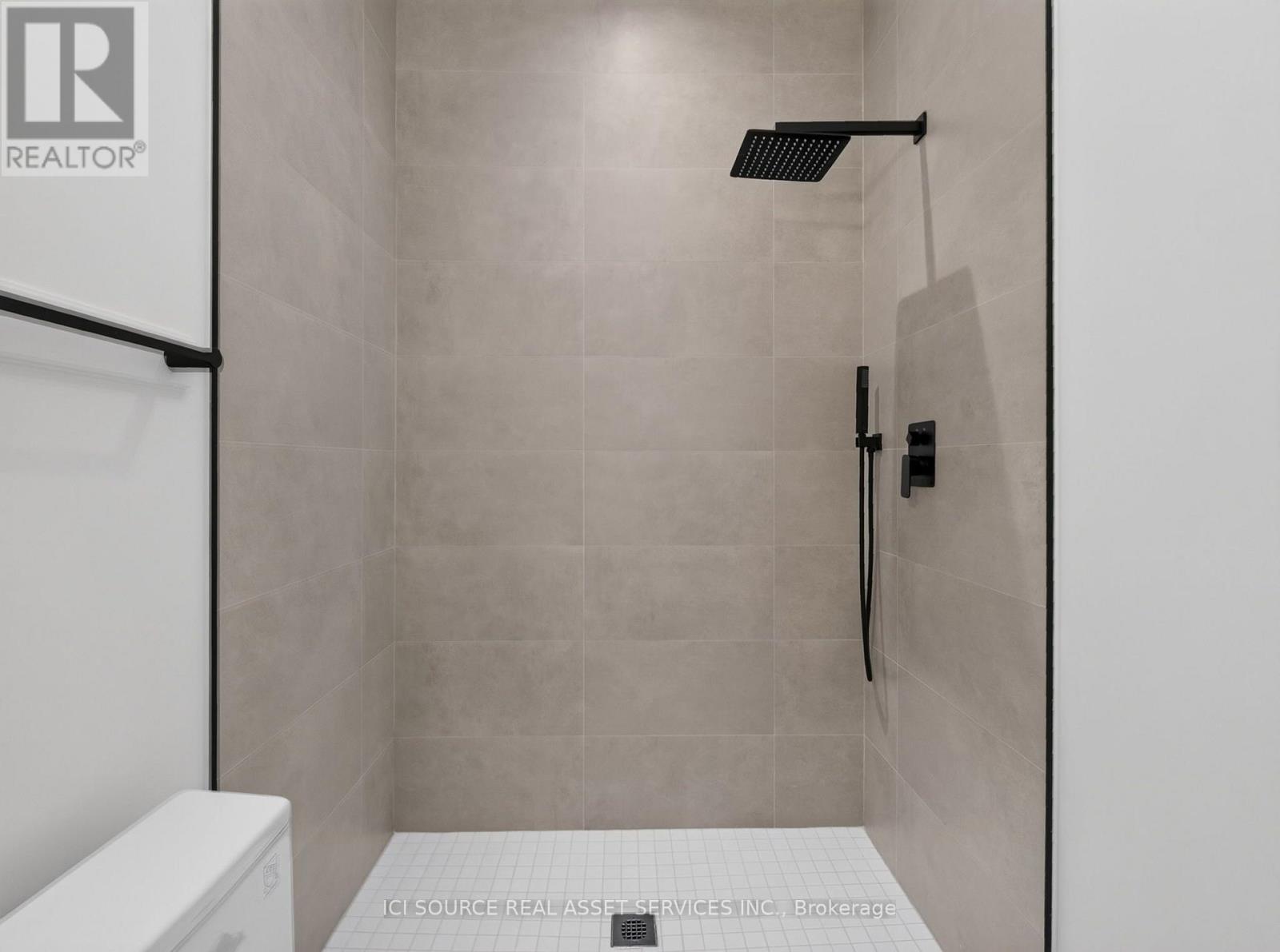 UNIT 4 - 28 NORCROSS ROAD, Toronto (Clanton Park) — photo 21