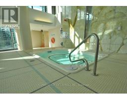 612 - 215 Fort York Boulevard, Toronto, ON M5V4A2 Photo 17