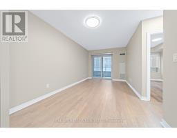 1526 - 250 Wellington Street W, Toronto, ON M5V3P6 Photo 8