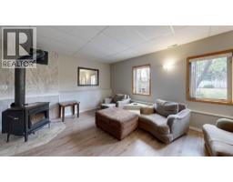 1 Park Close, Whitecourt, AB T7S1S7 Photo 22
