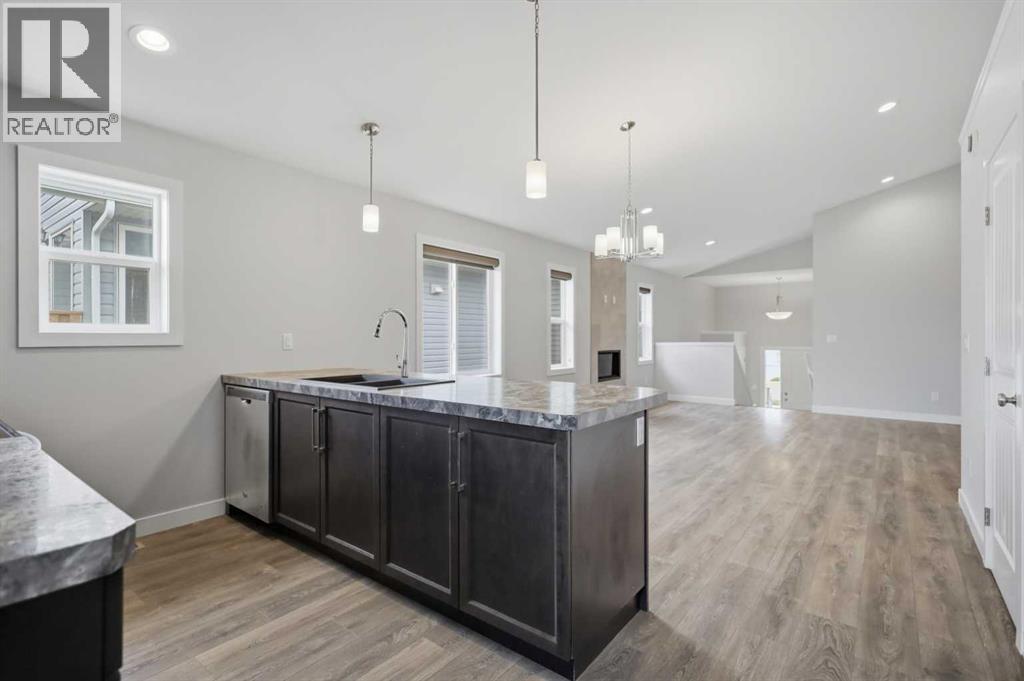 Listing photo – 4754 Aspen Lakes Boulevard, Blackfalds