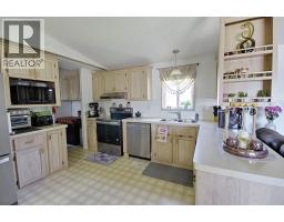 2910 29 Street S - photo 9