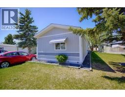 2910 29 Street S - photo 2