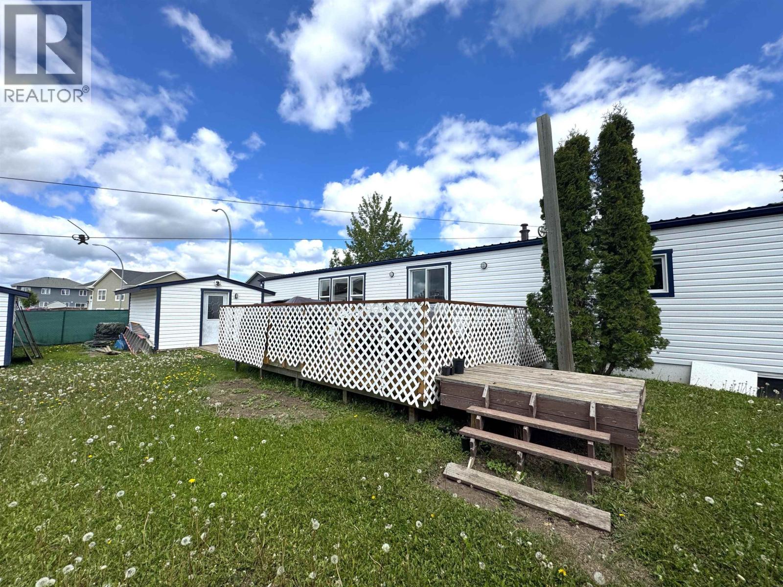 #119 8420 ALASKA ROAD - 40