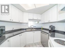 611 - 2550 Lawrence Avenue E, Toronto, ON M1P2R7 Photo 8