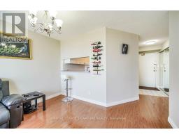 611 - 2550 Lawrence Avenue E, Toronto, ON M1P2R7 Photo 9