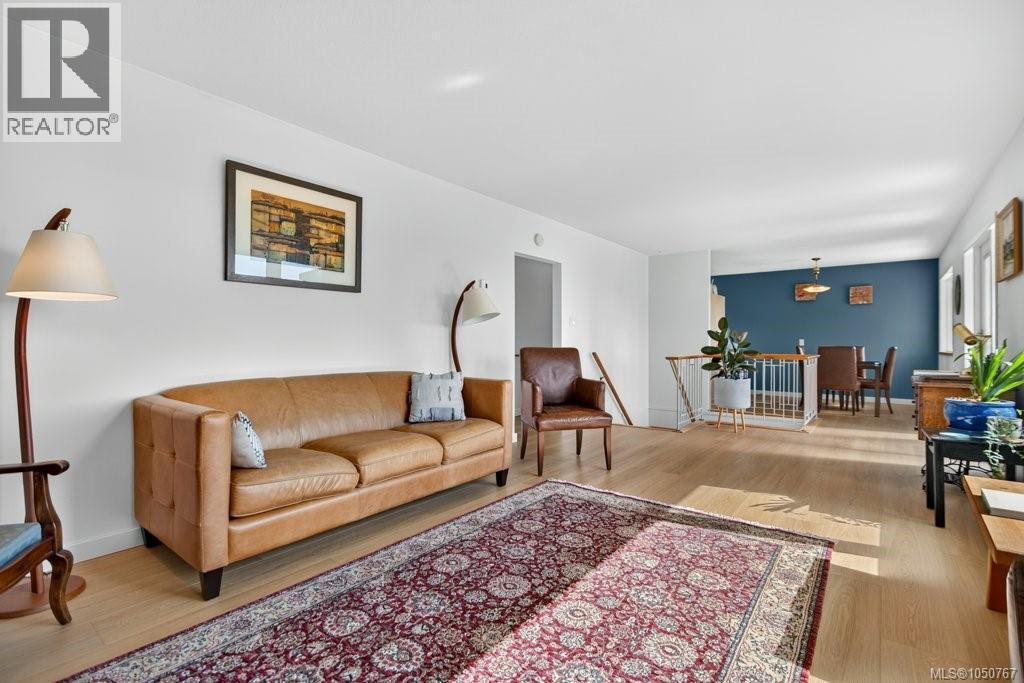 2158 Downey Ave - Image 20