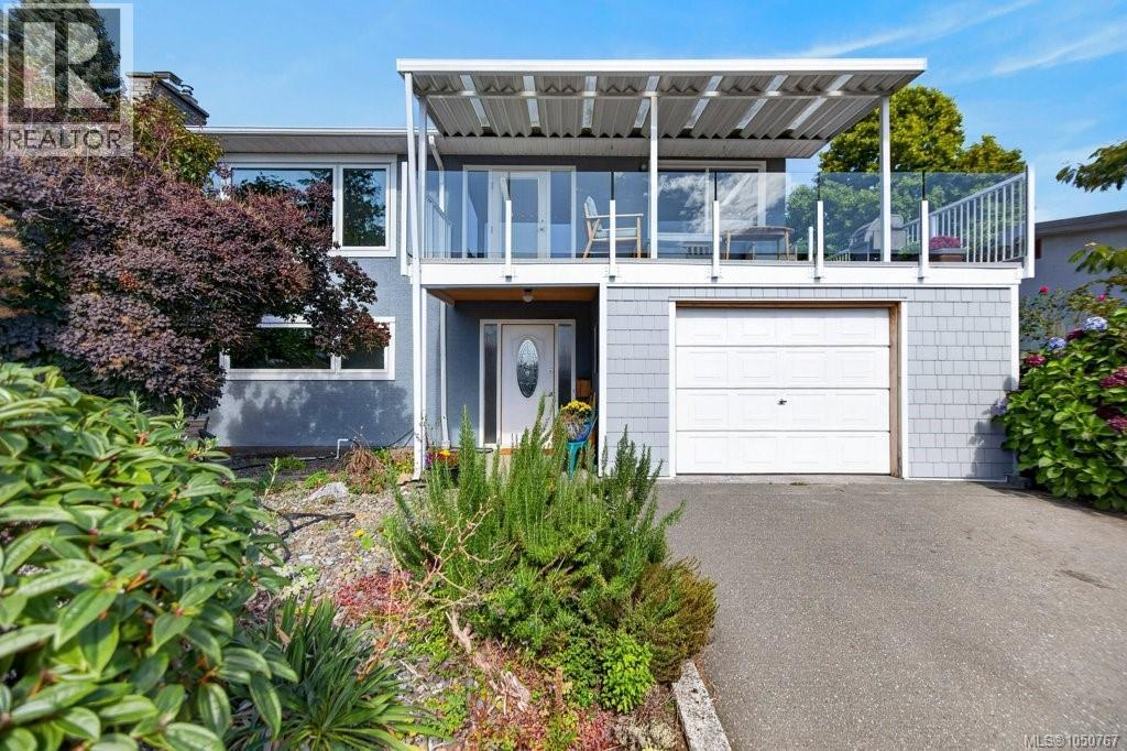 2158 Downey Ave - 4