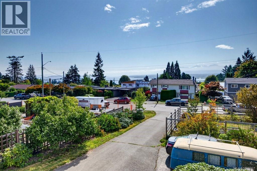 2158 Downey Ave - Image 50