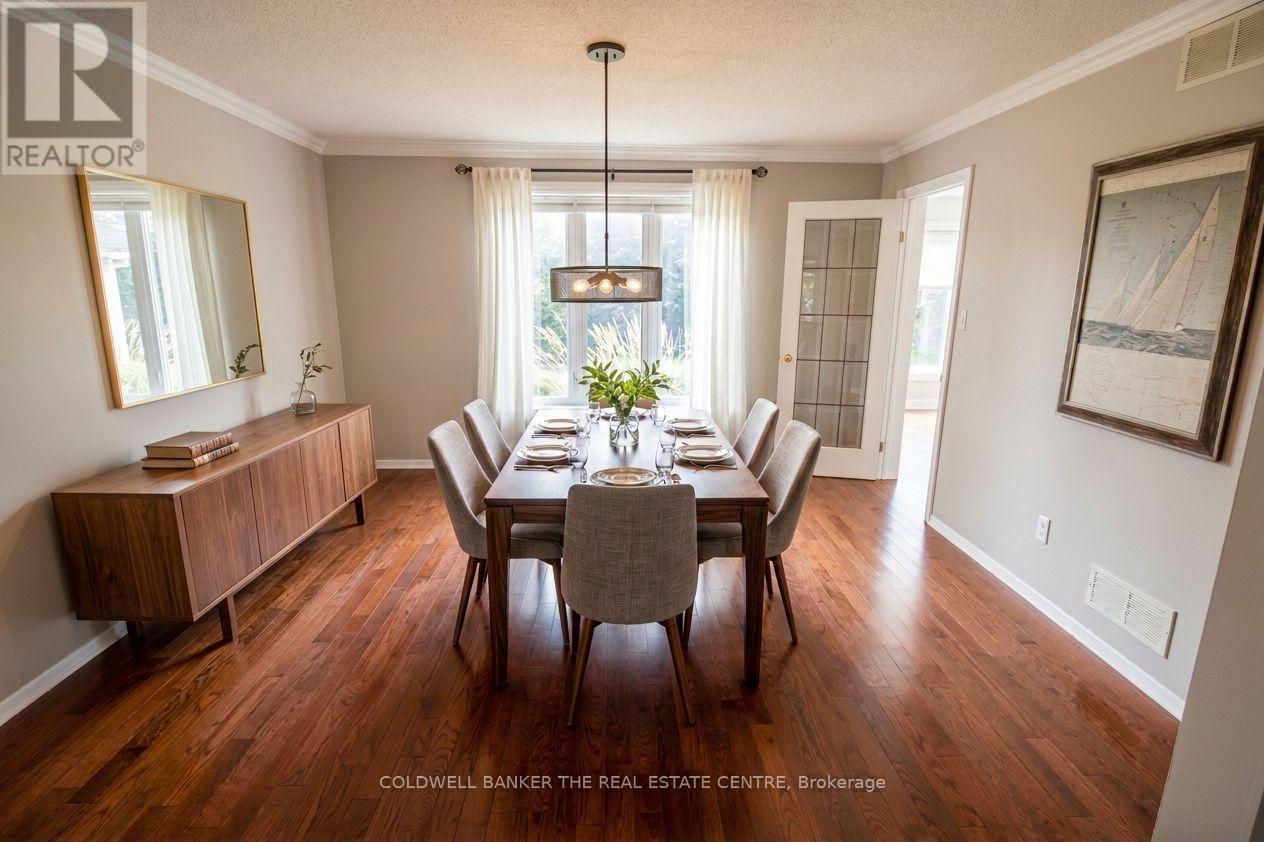 11 RAMSDEN CRESCENT, East Gwillimbury (Sharon) — photo 12