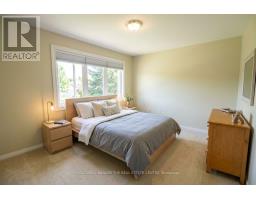 11 Ramsden Crescent, East Gwillimbury, ON L0G1V0 Photo 17