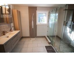 11 Ramsden Crescent, East Gwillimbury, ON L0G1V0 Photo 20