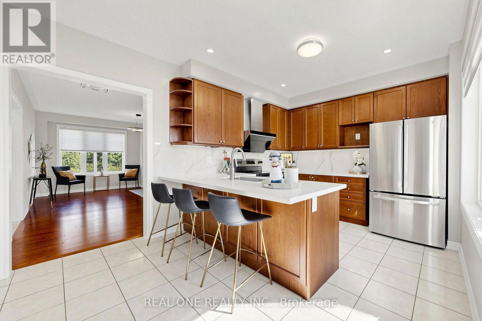 Photo of 262 CORNELL CENTRE BOULEVARD
