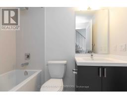 Th 01 - 1010 Portage Parkway, Vaughan, ON L4K0K3 Photo 12