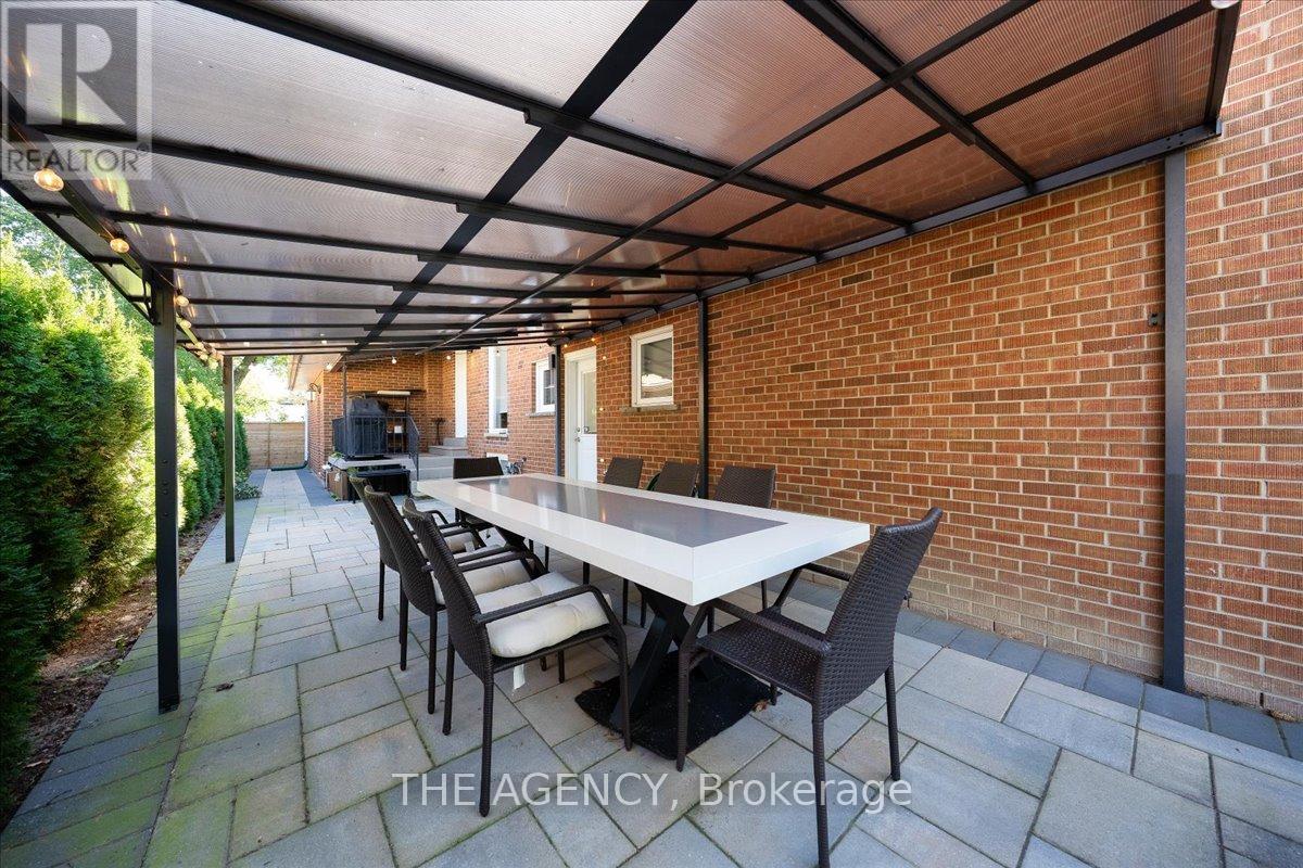 259 RUMBLE AVENUE - Image 33