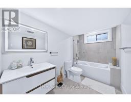 259 Rumble Avenue, Richmond Hill, ON L4C4G5 Photo 30