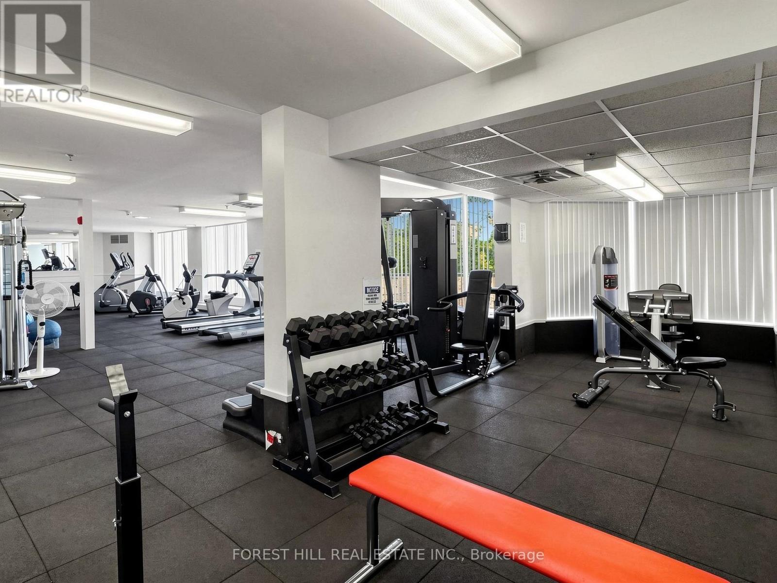 #225 14924 YONGE STREET - 31