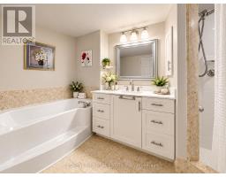 225 - 14924 Yonge Street, Aurora, ON L4G6H7 Photo 19