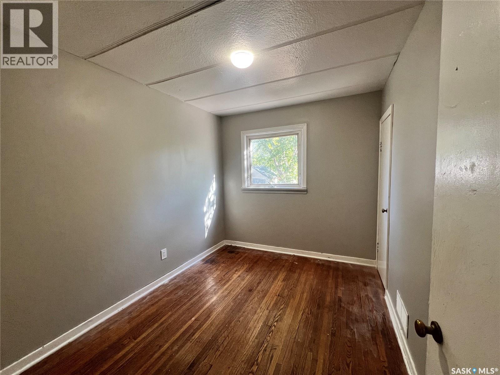 1227 Wascana STREET, Regina — photo 8