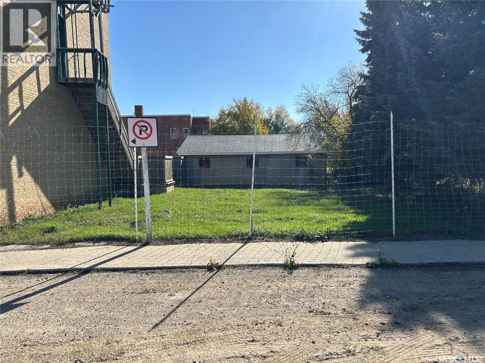 102 Main STREET, Lipton — photo 8