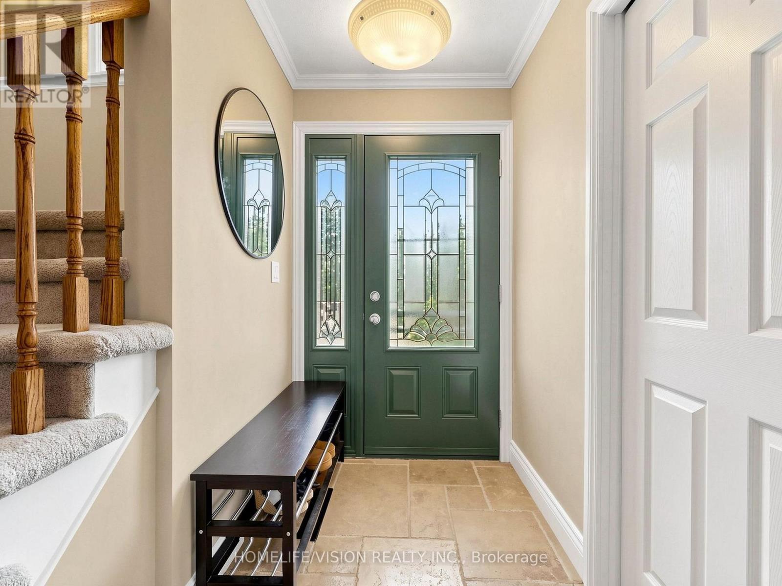 Photo of 9 LYNDFIELD CRESCENT
