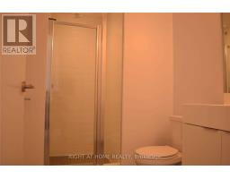 Bathroom - 2009 - 20 Thomas Riley Road, Toronto, ON M9B0C3 Photo 7