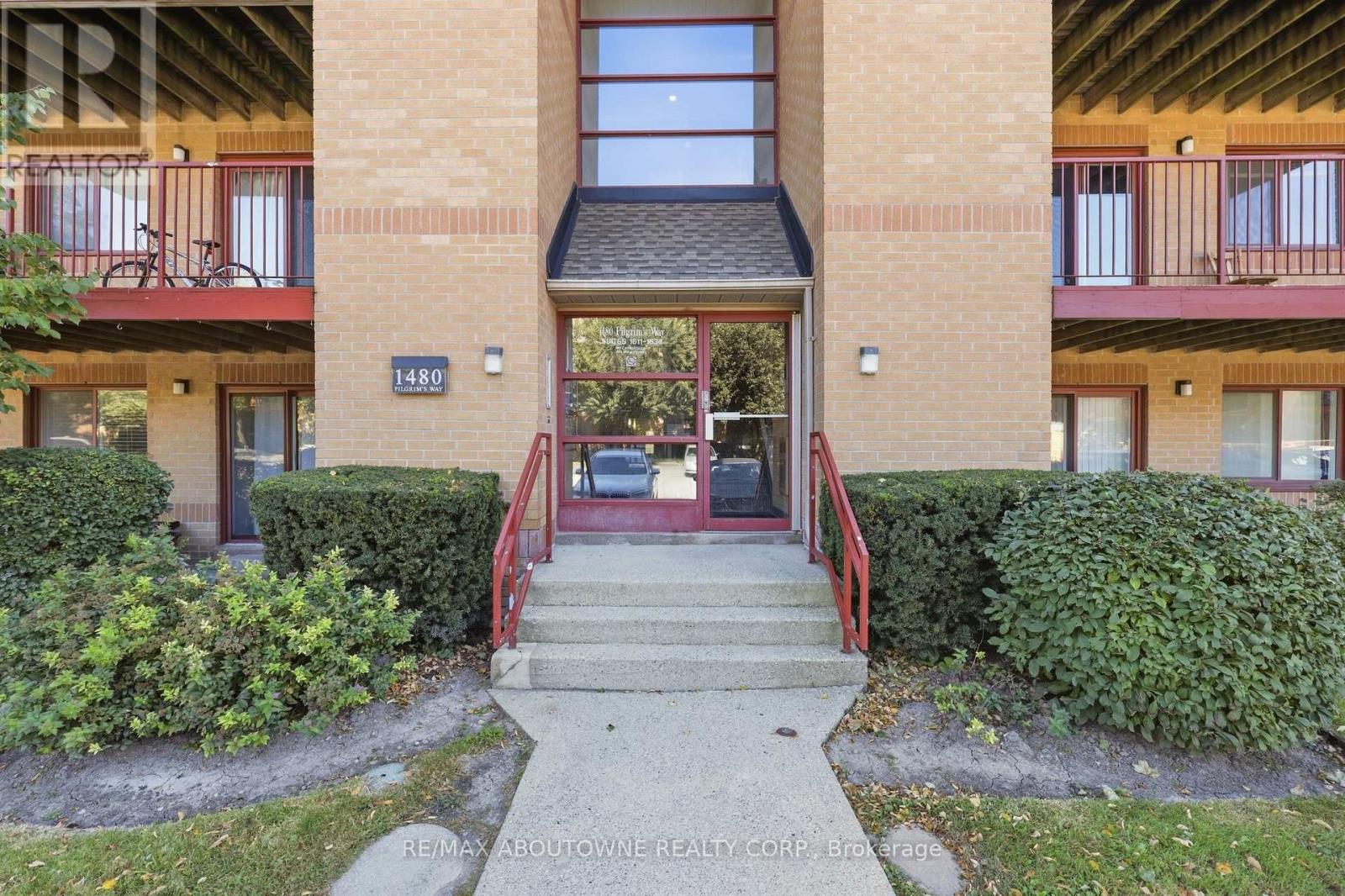 Photo of 1611 - 1480 PILGRIMS WAY