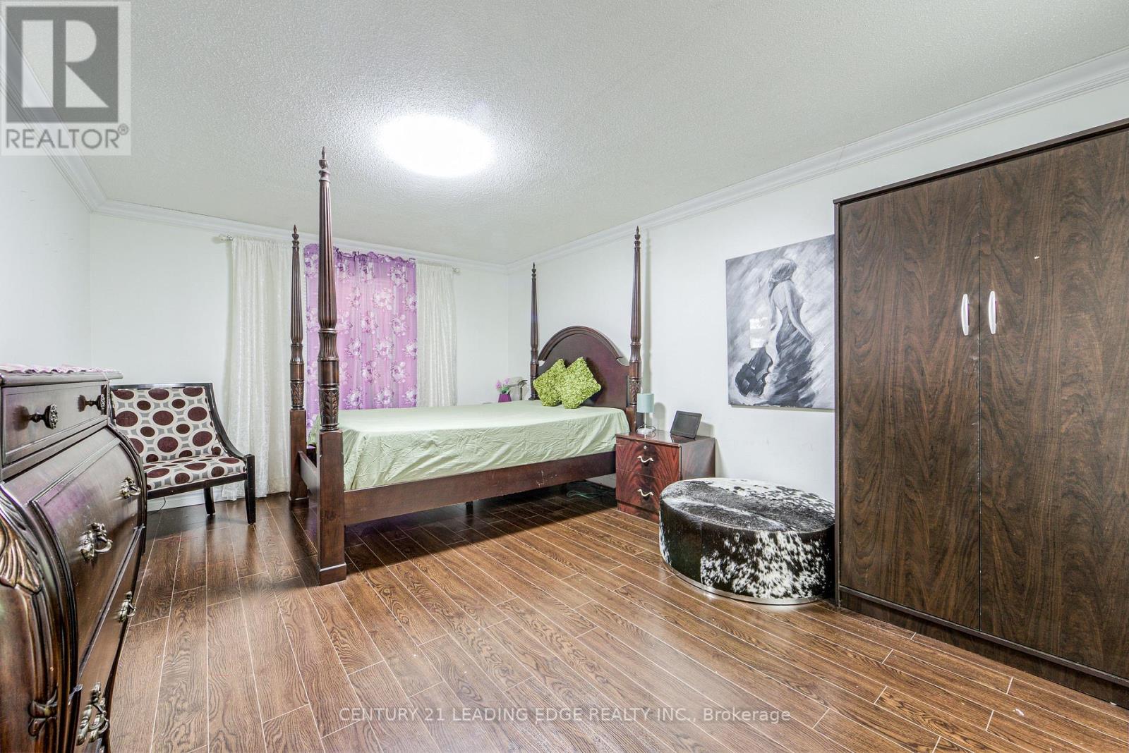 63 DANIELS CRESCENT - 33