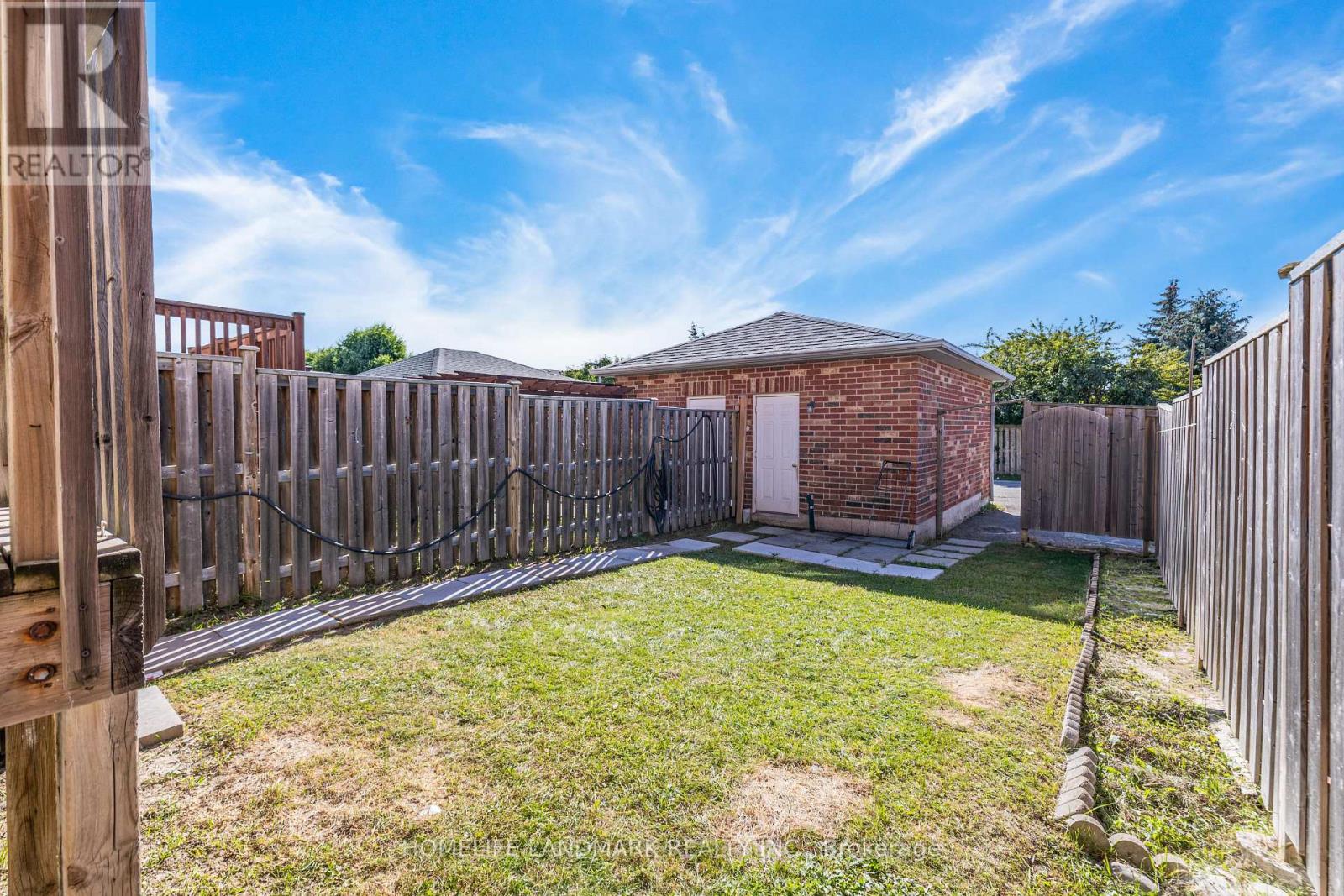 113 SOUTH UNIONVILLE AVENUE - 26