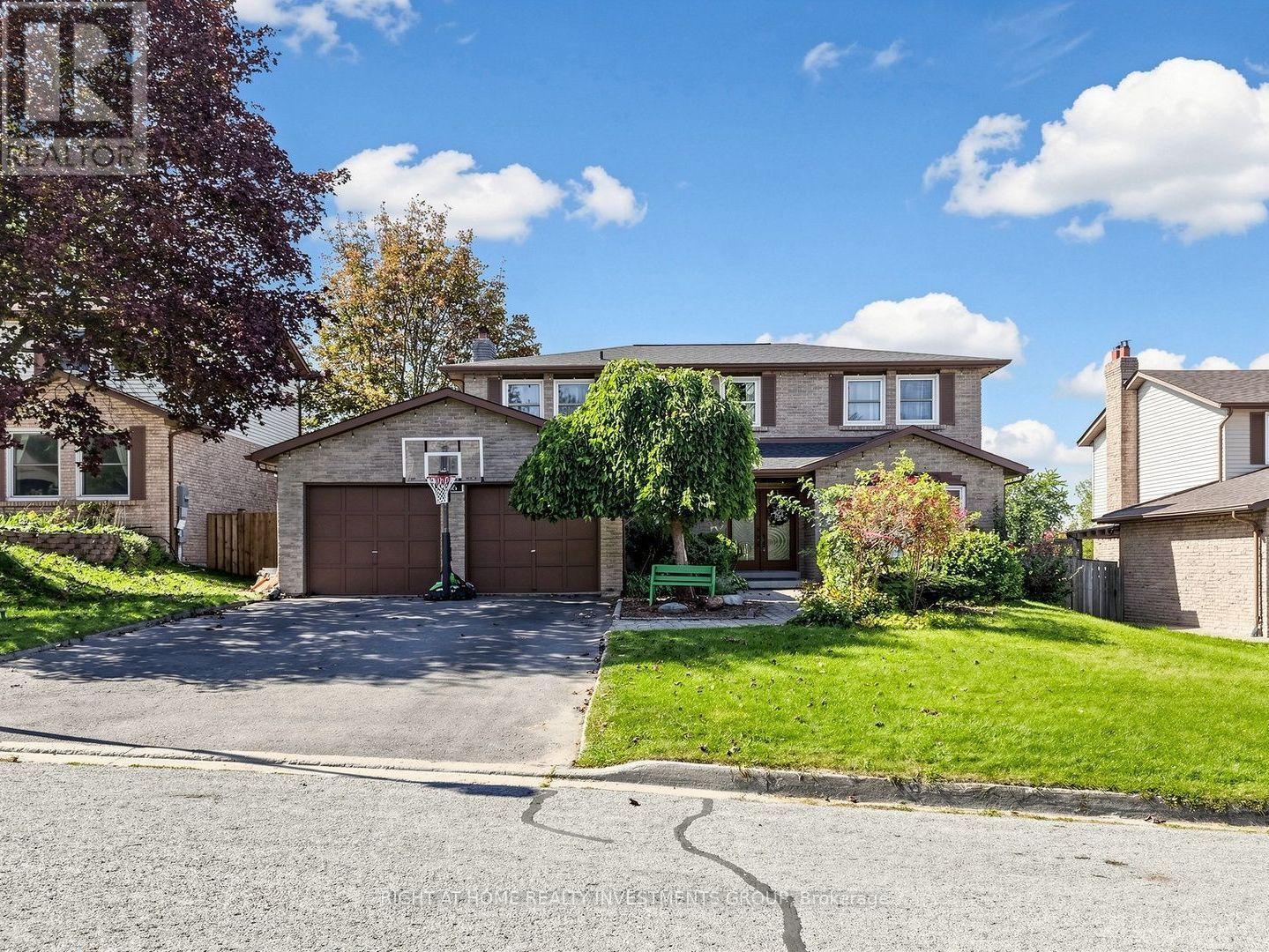 86 BURLING PLACE - 1