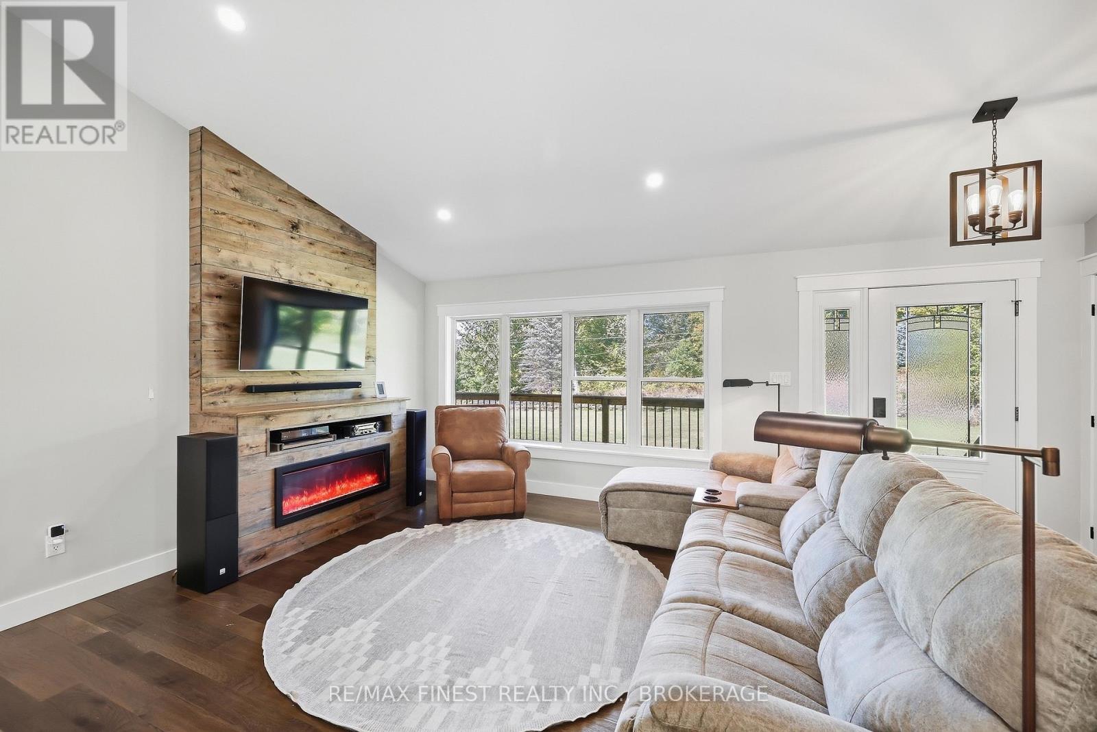 4822 CARRYING PLACE ROAD - 10