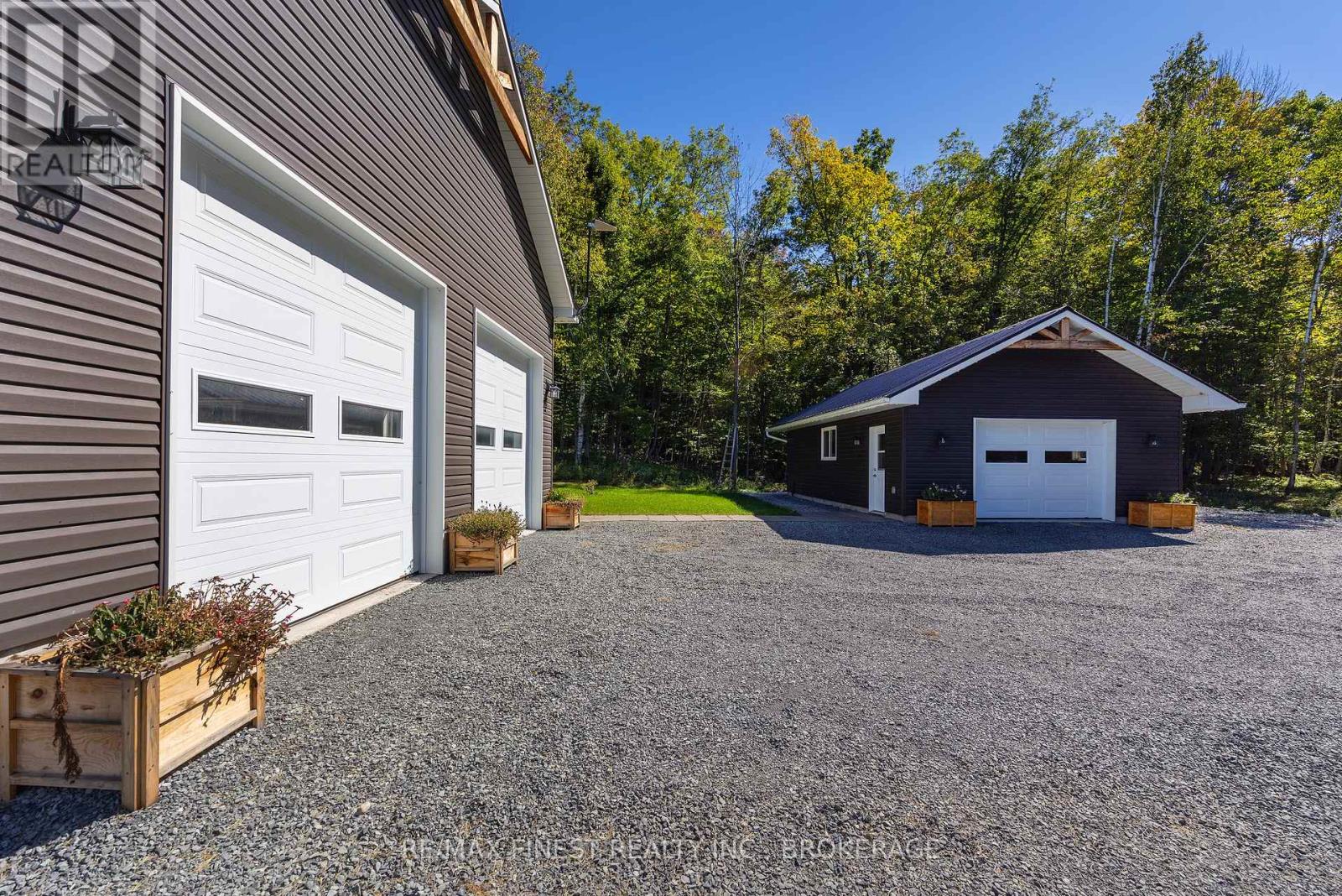 4822 CARRYING PLACE ROAD - 4