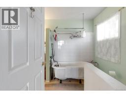 275 Bayview Ave, Ladysmith, BC V9G1B8 Photo 22