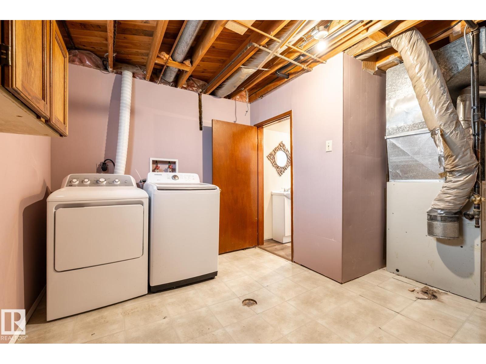 8836 150 AV NW - 46