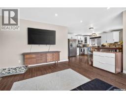 4pc Bathroom - 1214 Grandview Street W, Moose Jaw, SK S6H5M2 Photo 6