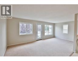 47 Highlands Place W - photo 8