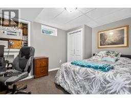 1214 Grandview Street W, Moose Jaw, SK S6H5M2 Photo 35
